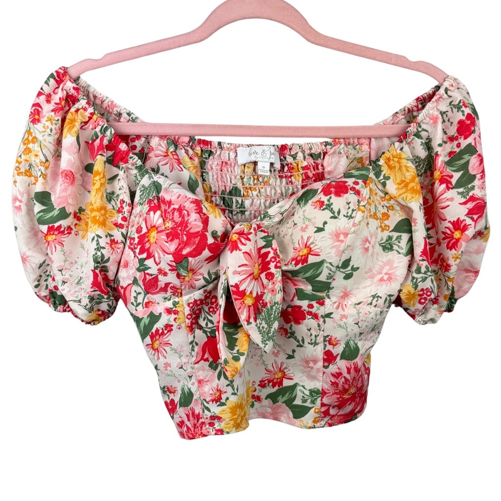 Love & Piece Collective Puff Sleeve Floral Crop Top | Size M